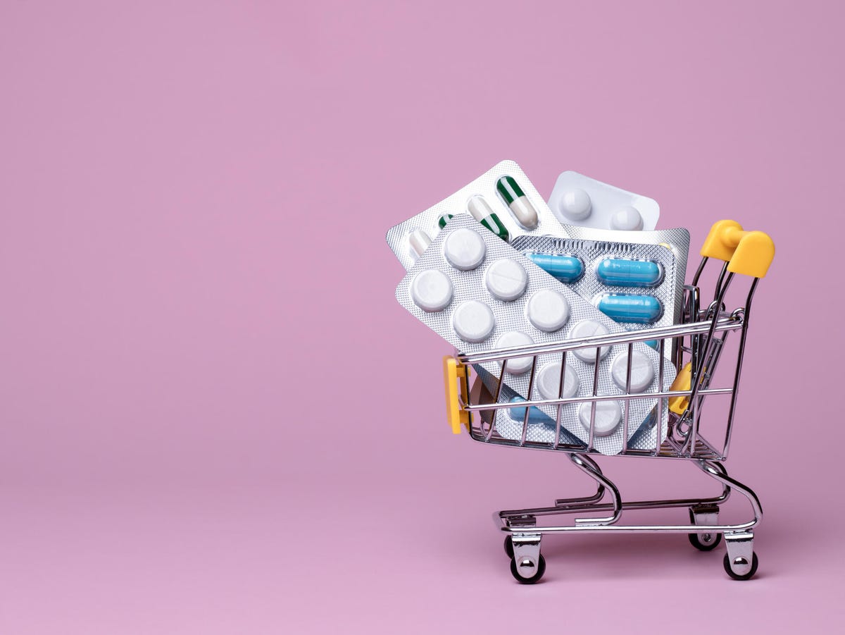 Shopping cart with vitamins inside.